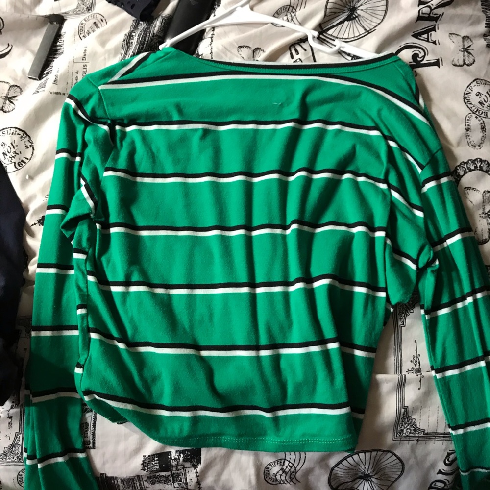 Green crop top